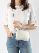 Sac Bandoulière Tradition Cuir Etrier Blanc tradition ETRA0141-vue-porte