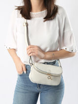 Sac Bandoulière S Tradition Cuir Etrier Blanc tradition ETRA059S-vue-porte